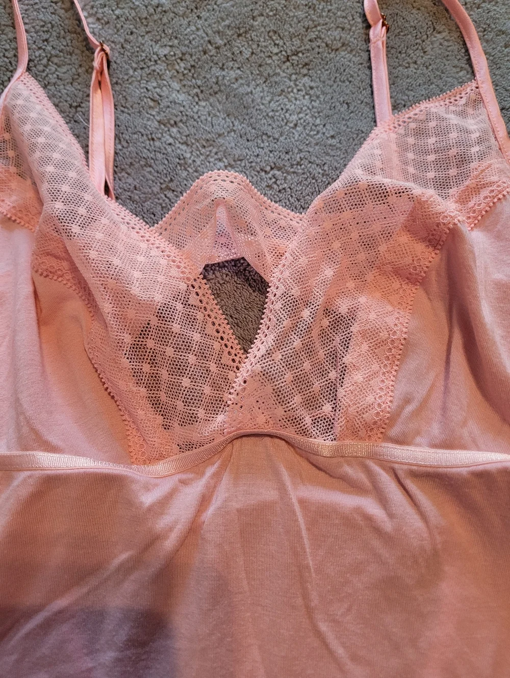 Victoria's Secret 2 Ladies Nightgown Med Pink Polka Dots And Solid Pink EUC Sexy - Picture 9 of 16